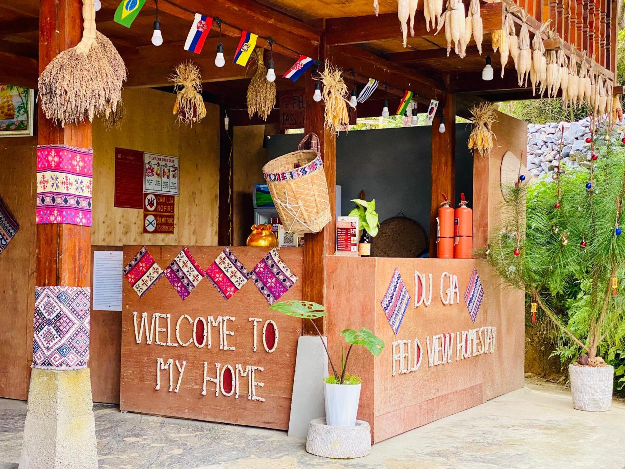 Du Gia Field View Homestay Làng Cac Exteriér fotografie