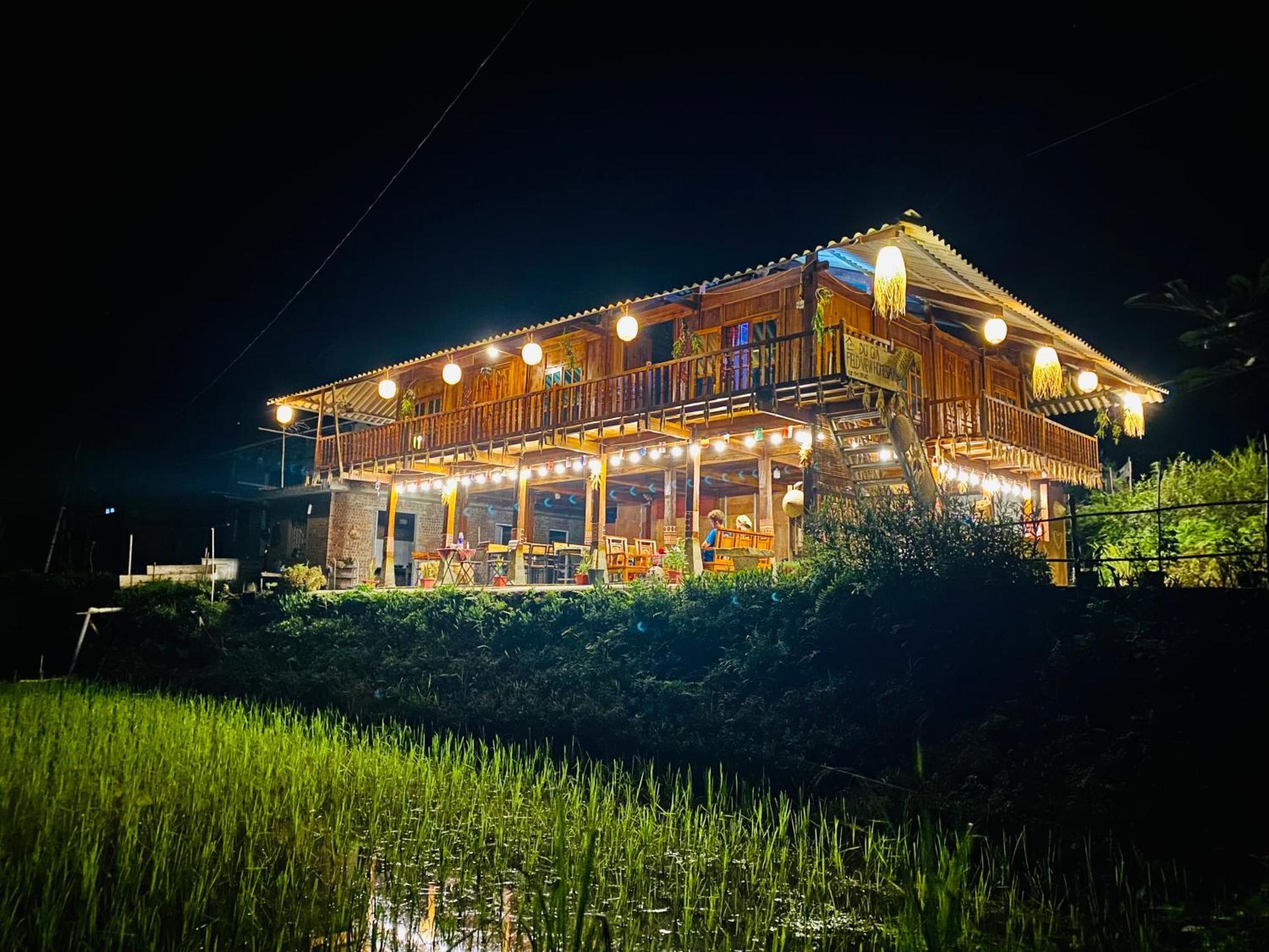 Du Gia Field View Homestay Làng Cac Exteriér fotografie